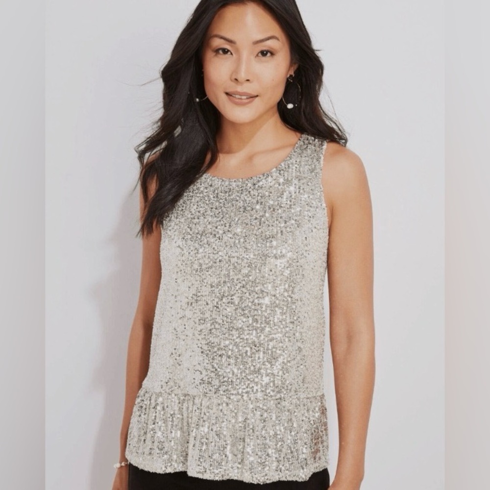 NWOT Vineyard Vines Silver Sequin Peplum Top! ✨